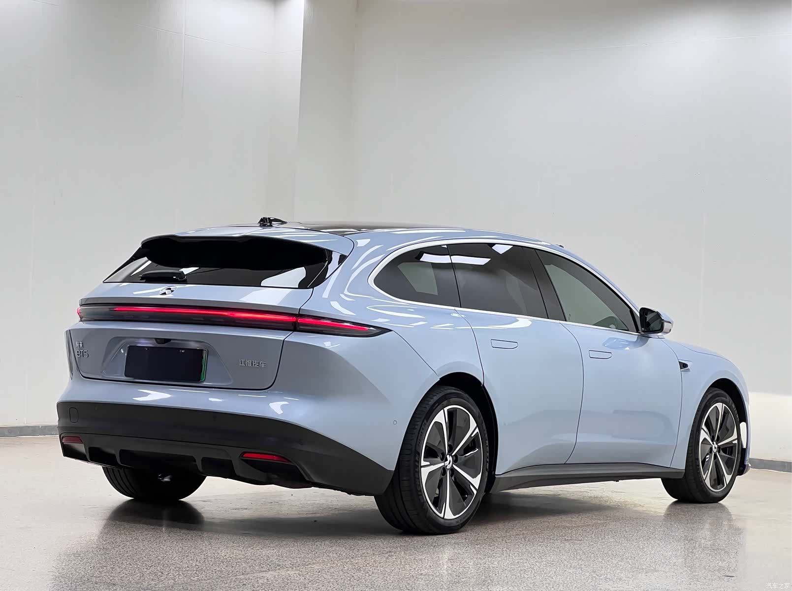 NIO ET5, 2023 7