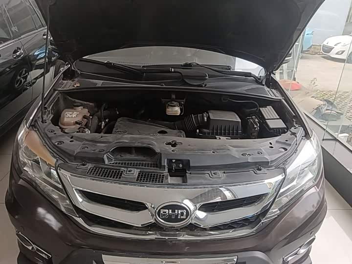 BYD S7 2016 2.0T АКПП Премиум Plus