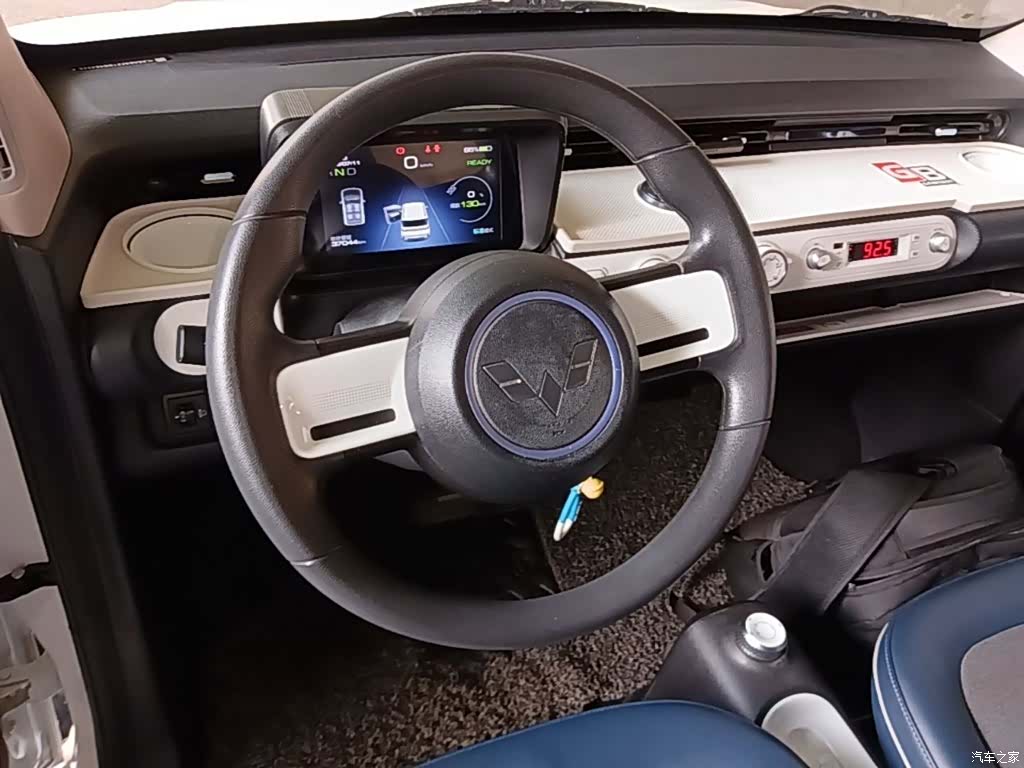 Wuling MINIEV, 2022 11