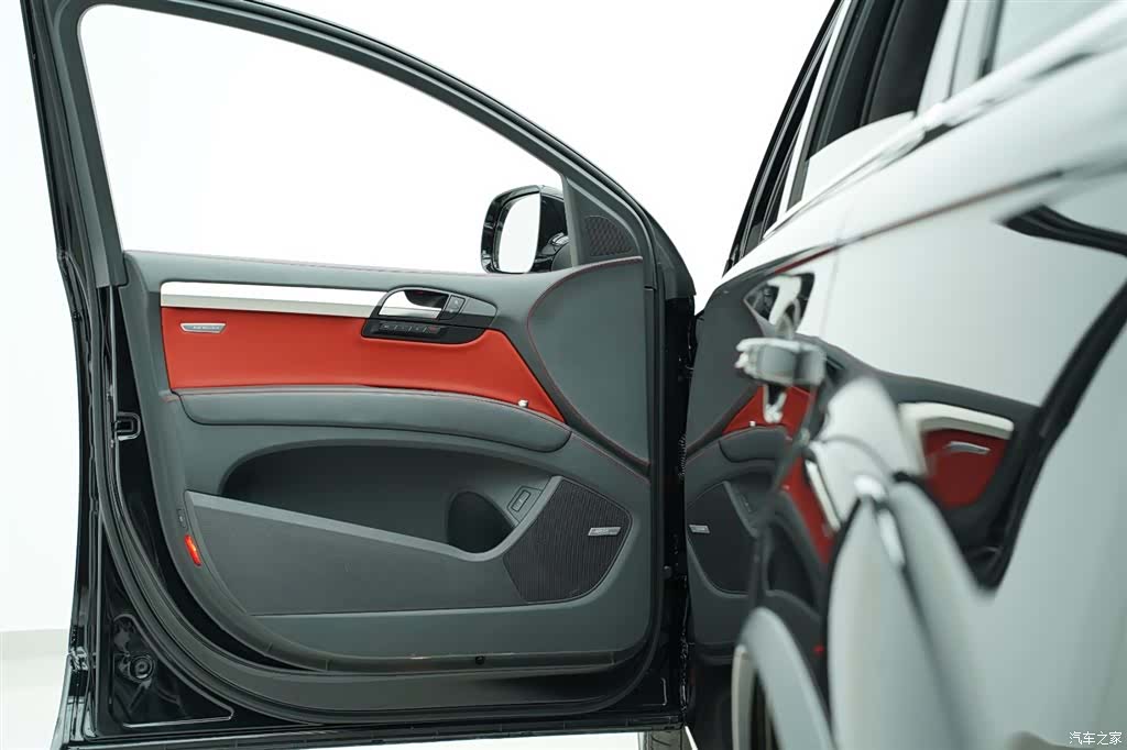 Audi Q7, 2011 12