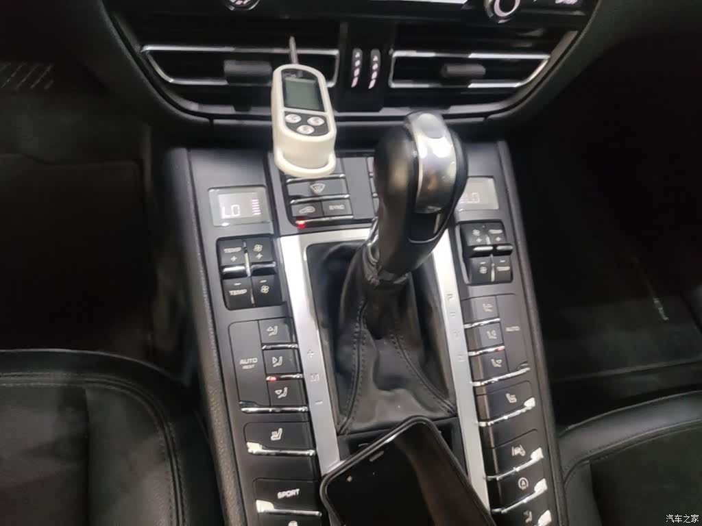 Porsche Macan, 2022 14