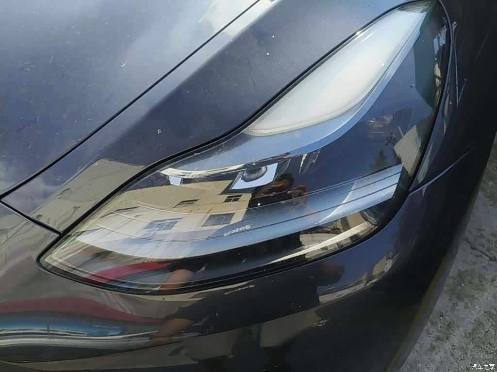 Tesla Model Y, 2024 24