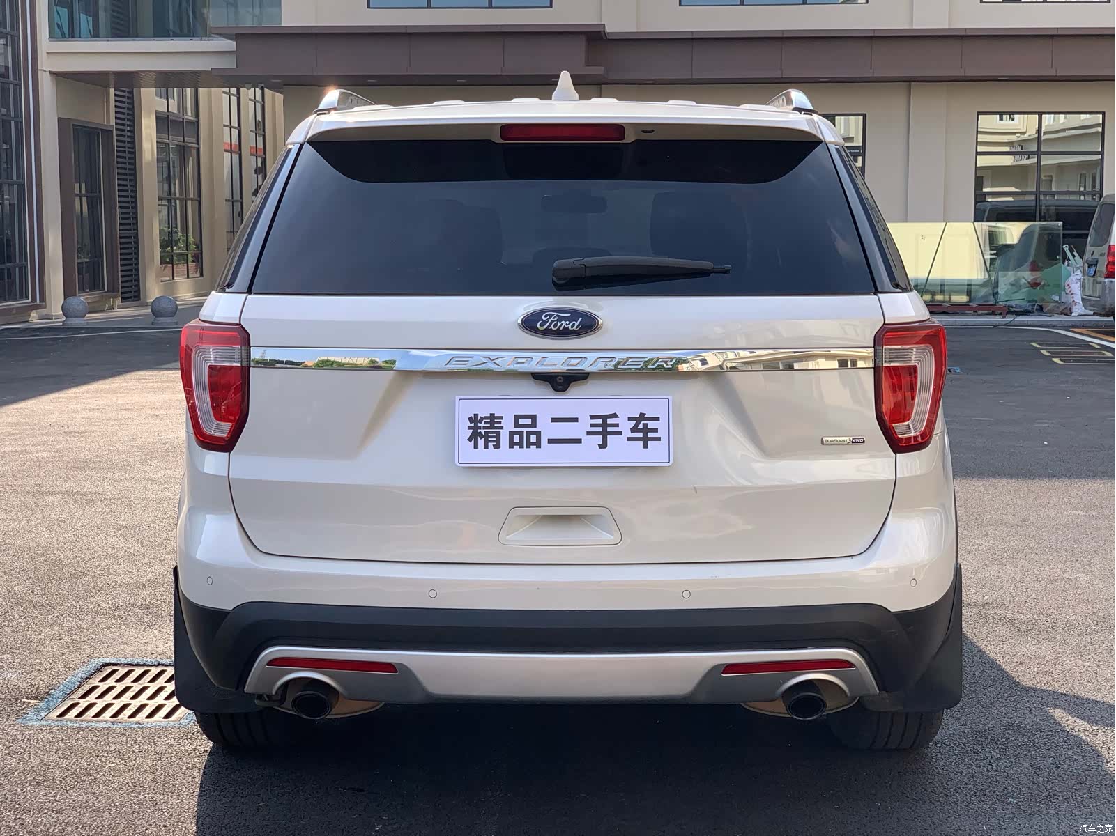 Ford Explorer, 2016 все фото