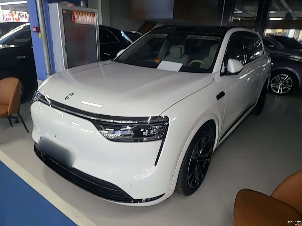 AITO M8, 2025 1