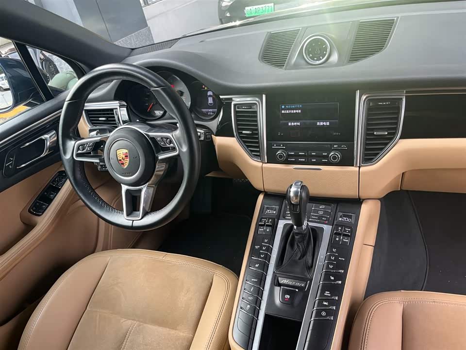 Porsche Macan Porsche Macan