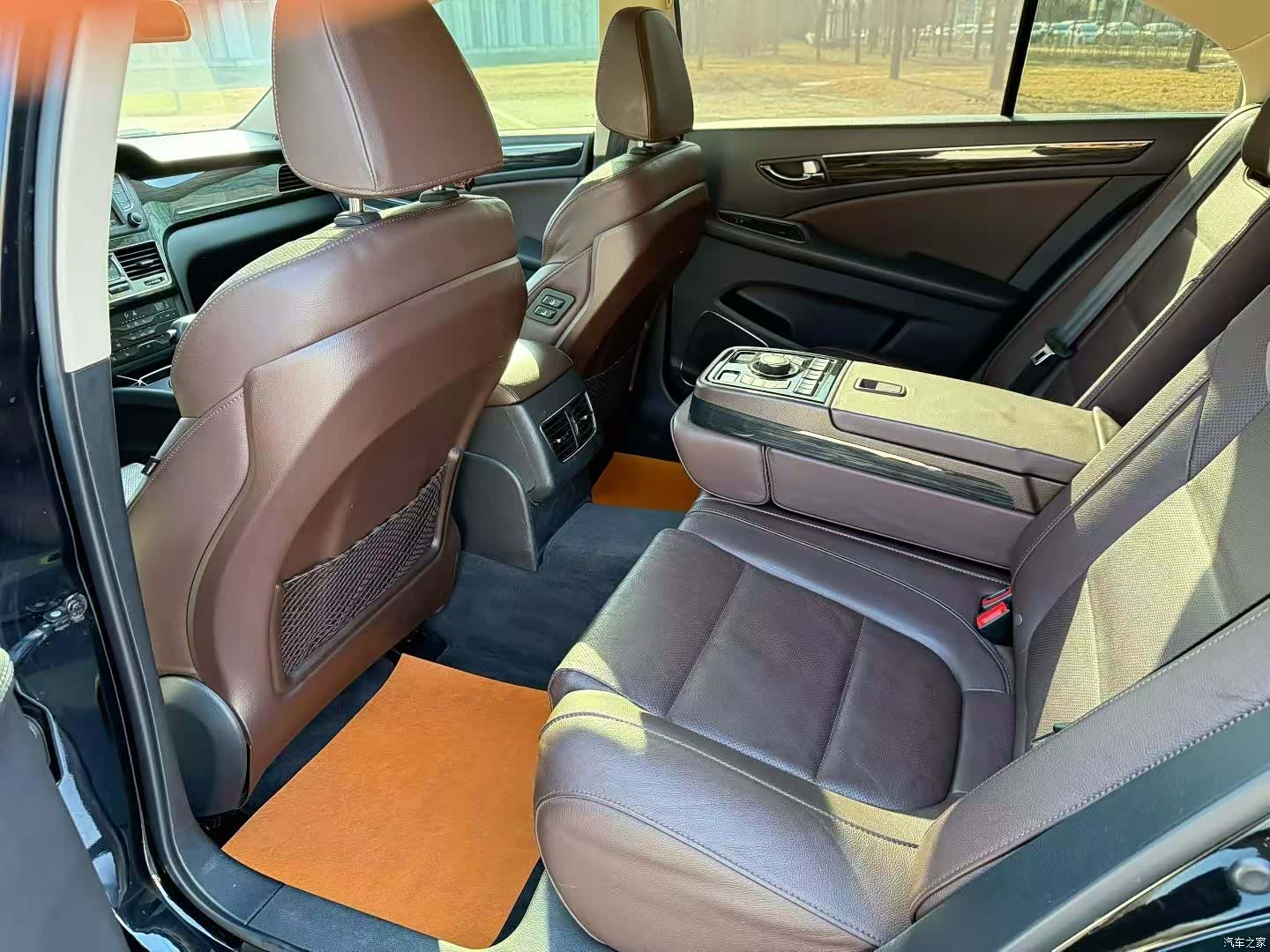Hongqi H7, 2019 7