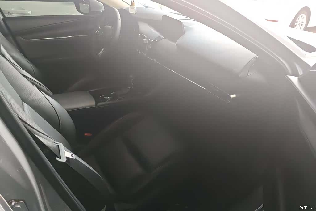 Mazda Mazda3, 2021 8