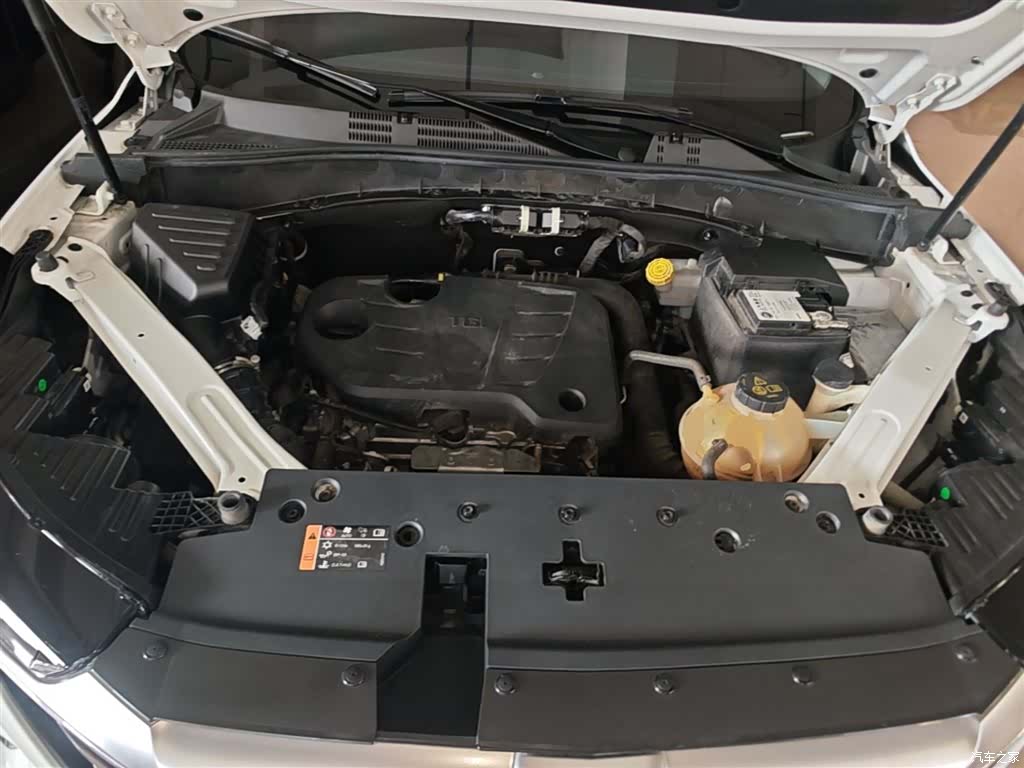 Roewe RX5, 2022 20