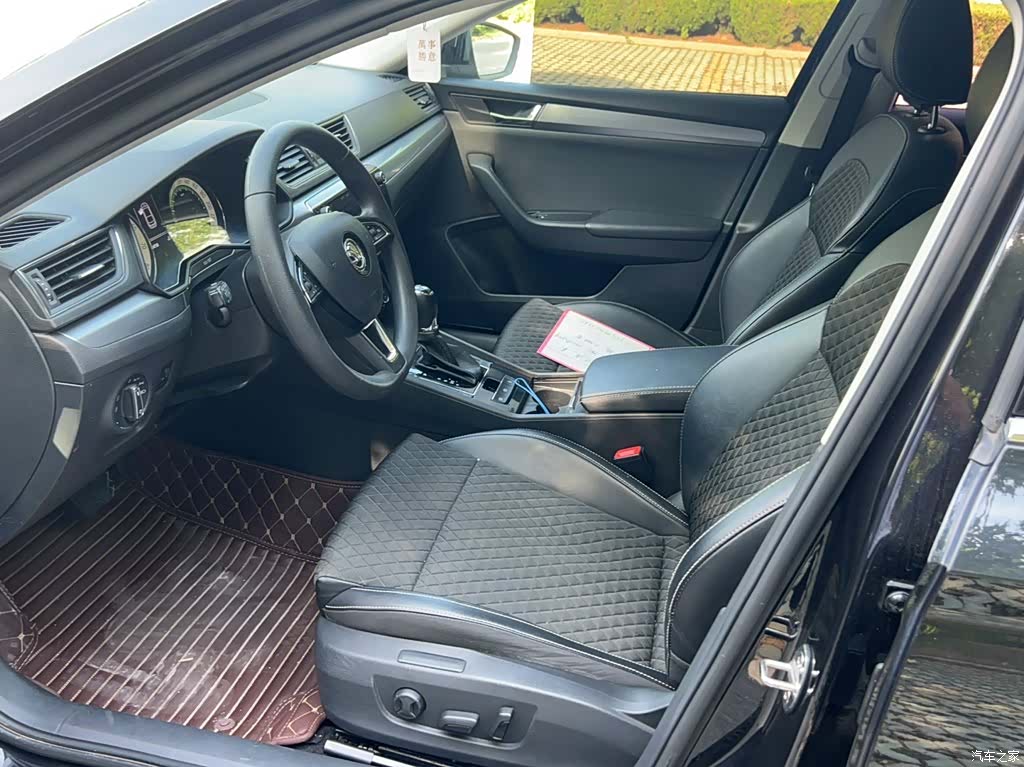 Skoda Superb, 2018 15