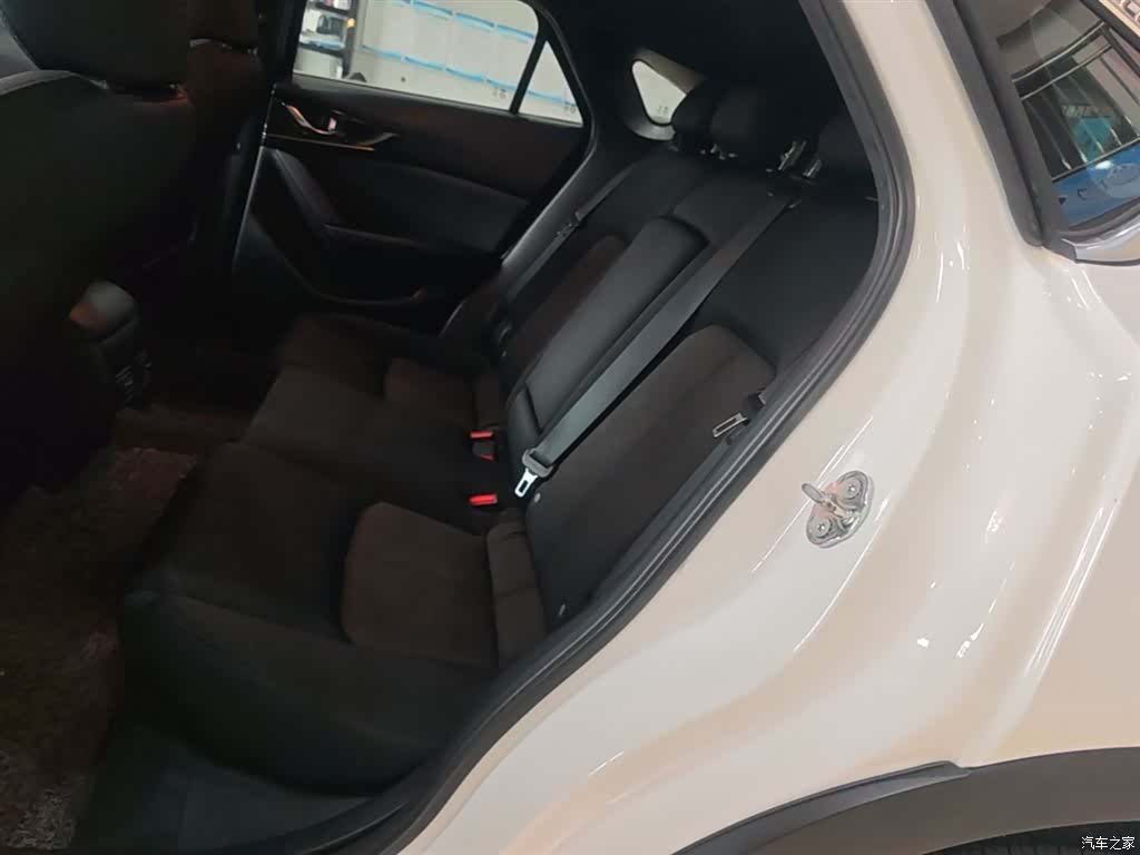 Mazda CX-4, 2020 17