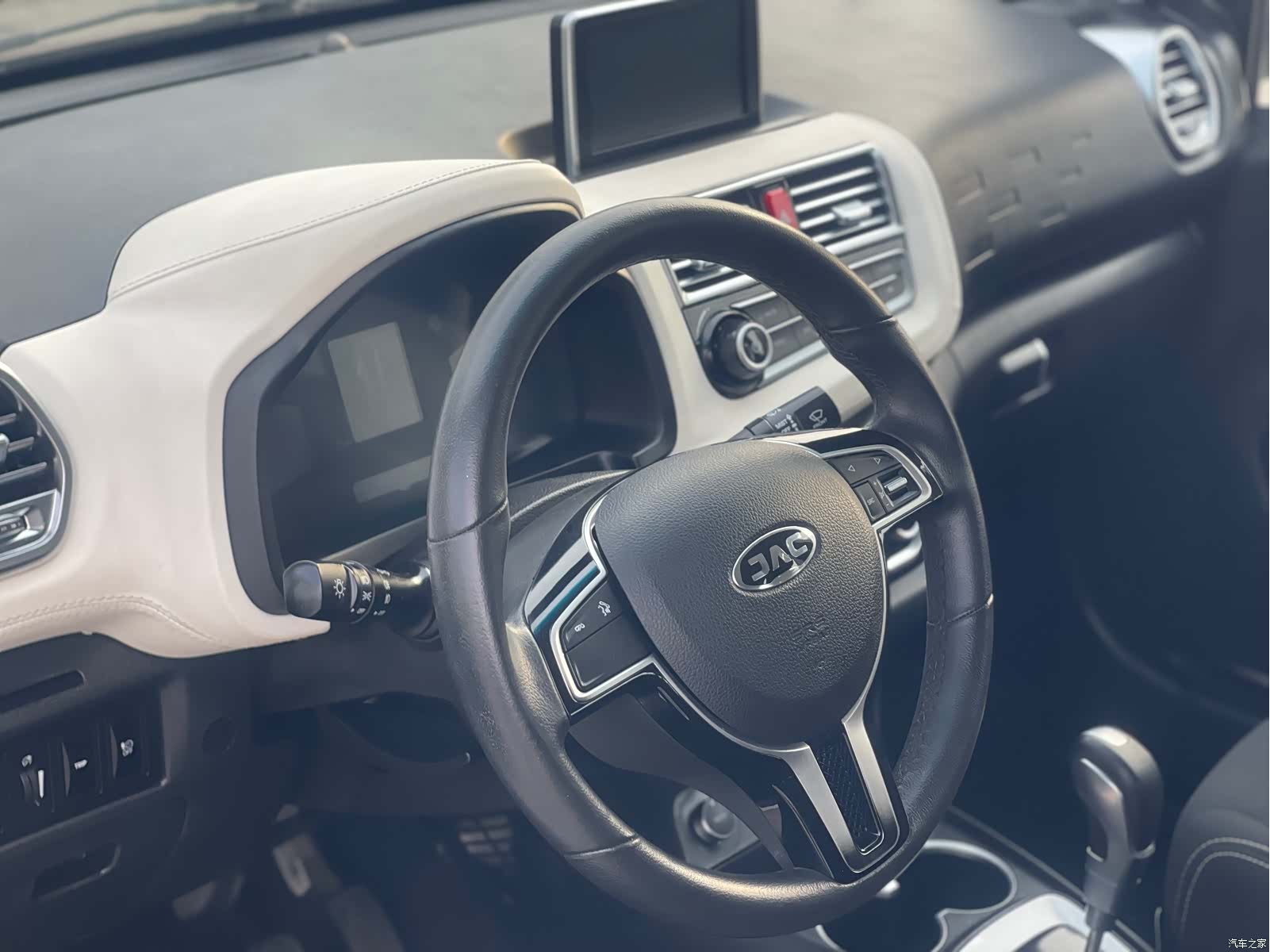 JAC iEV6E, 2017 8