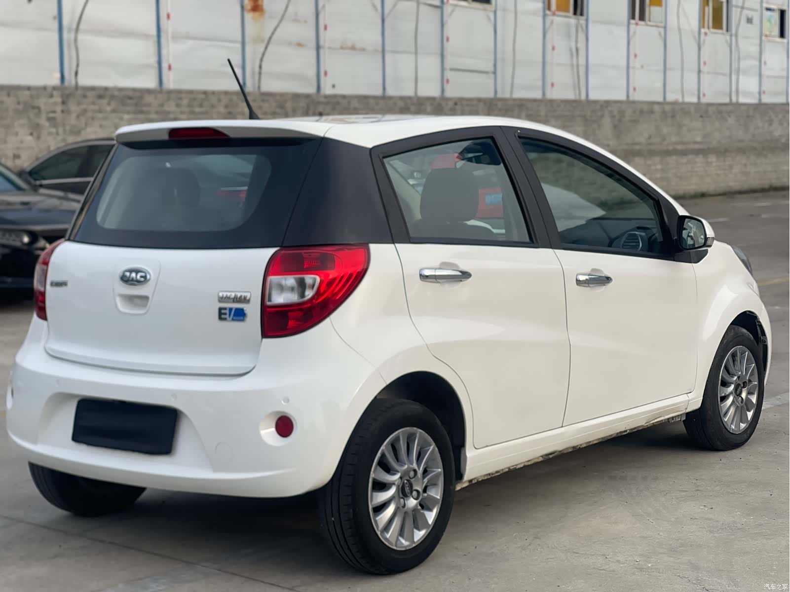 JAC iEV6E, 2017 18
