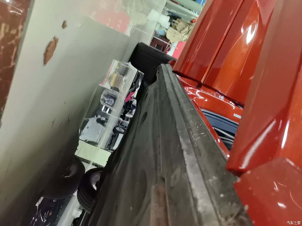 Audi Q2L, 2018 21