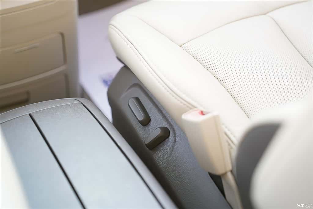Buick GL8, 2014 16