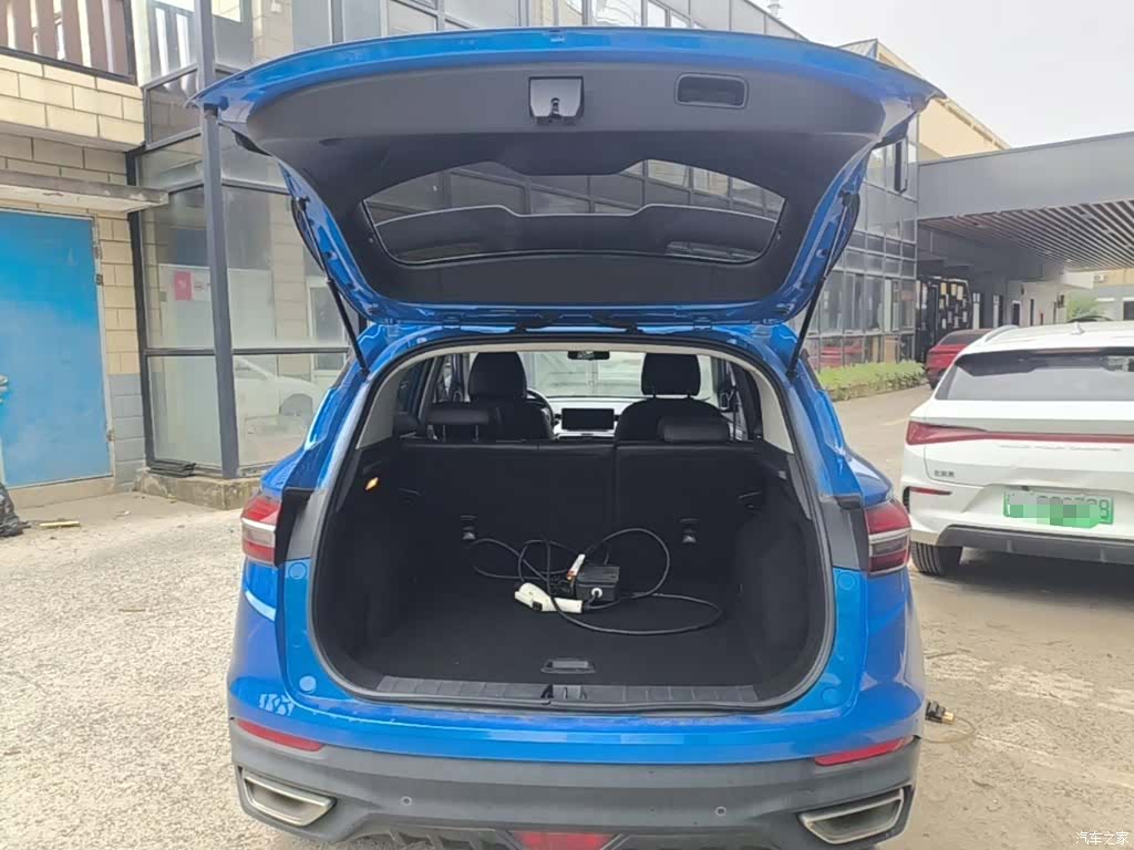 Geely Coolray, 2021 19