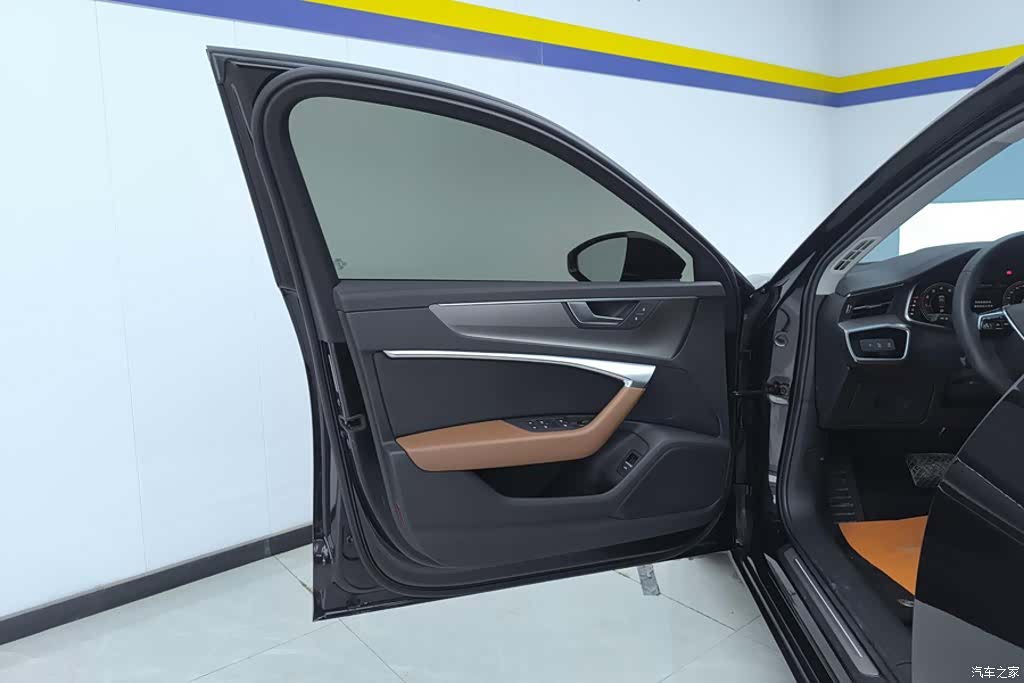 Audi A6L, 2022 7