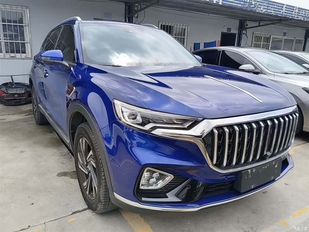 Hongqi HS5, 2022 4