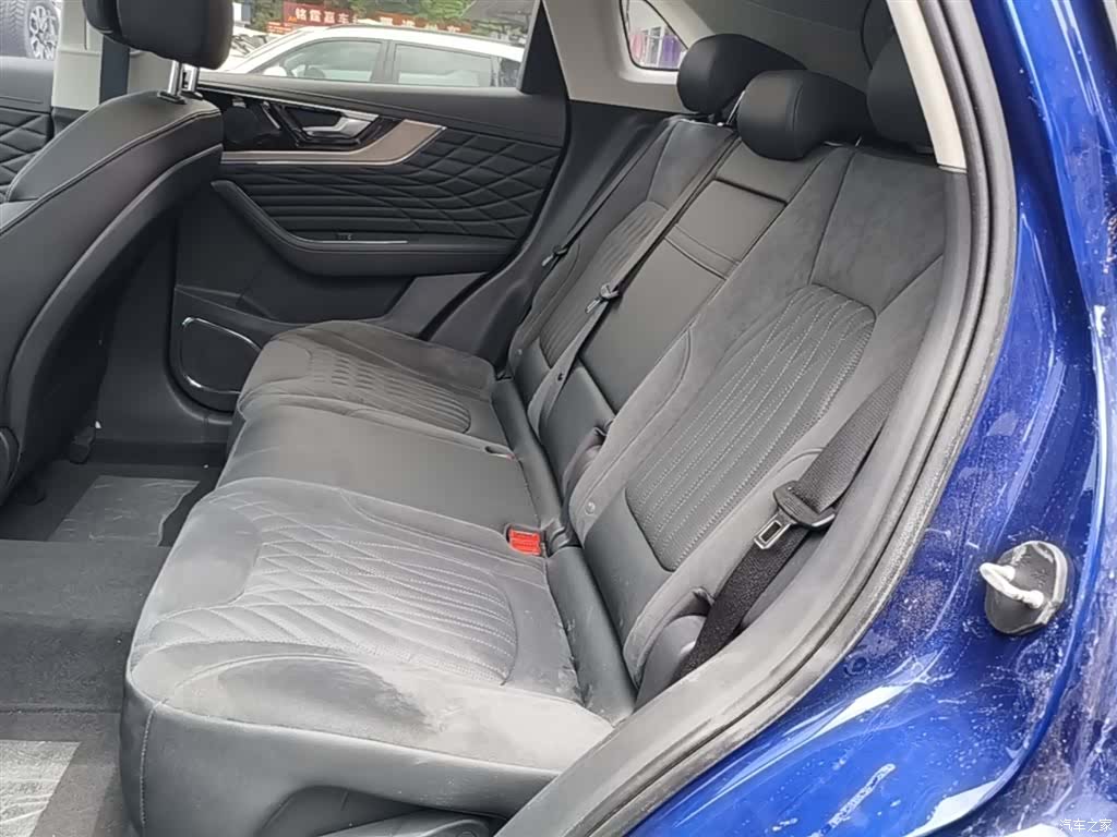 Hongqi HS5, 2022 17