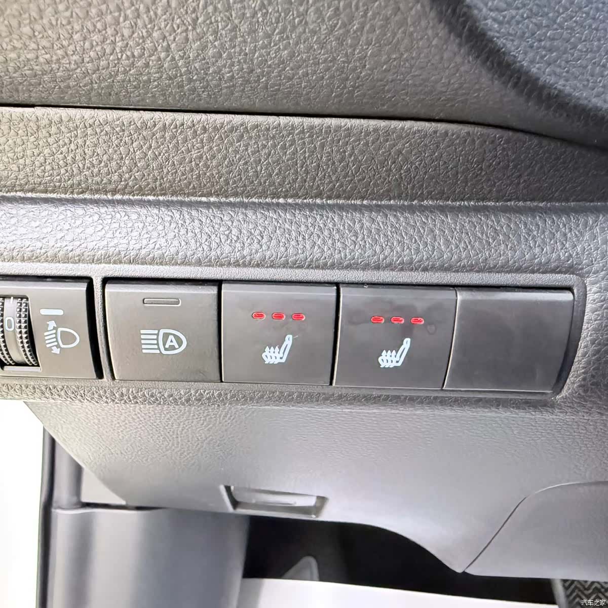 Toyota Corolla, 2023 11