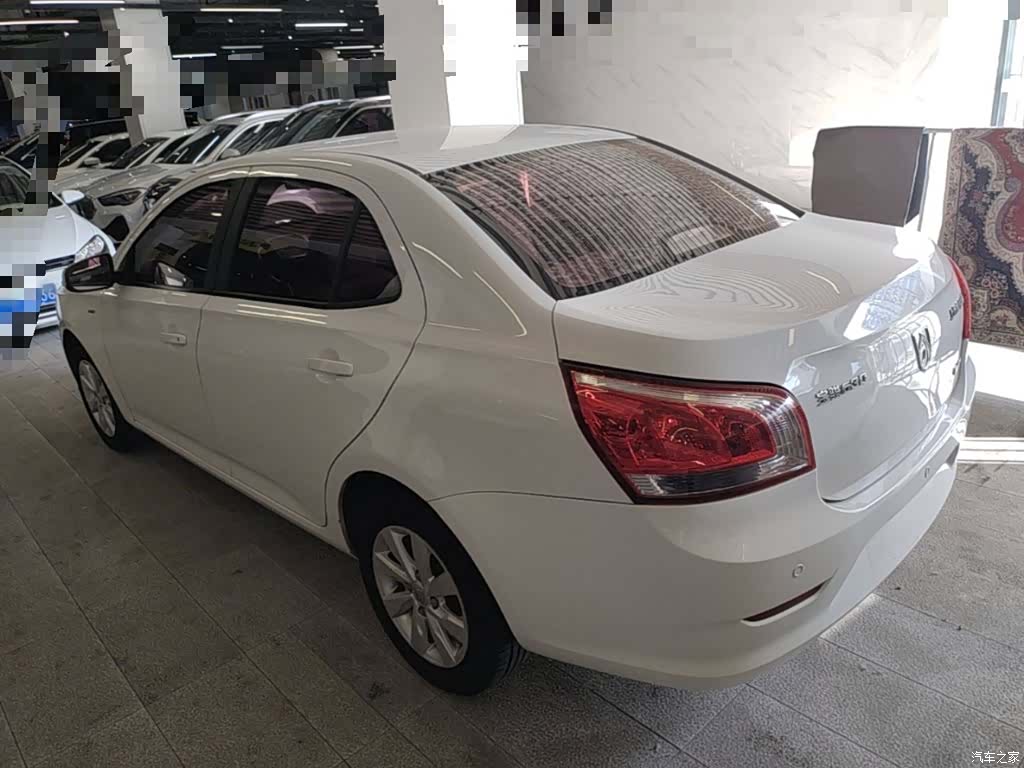 Wuling 630, 2015 все фото