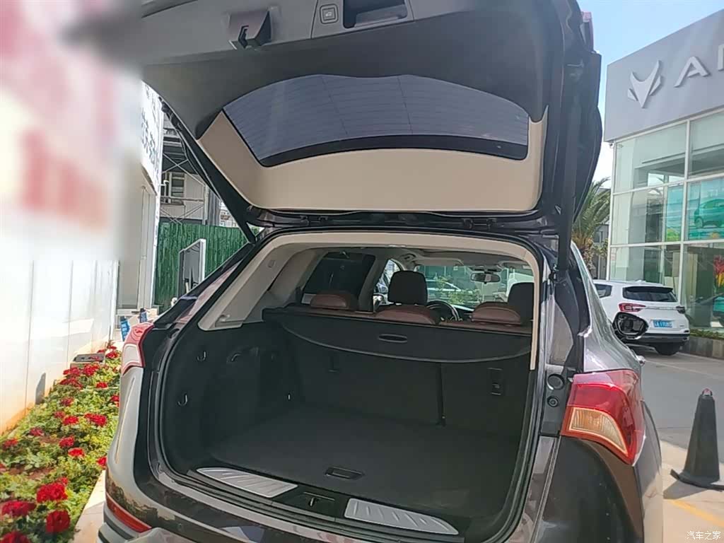 Buick Envision Plus, 2018 19
