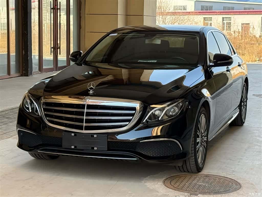 Mercedes-Benz E-Class, 2019 1