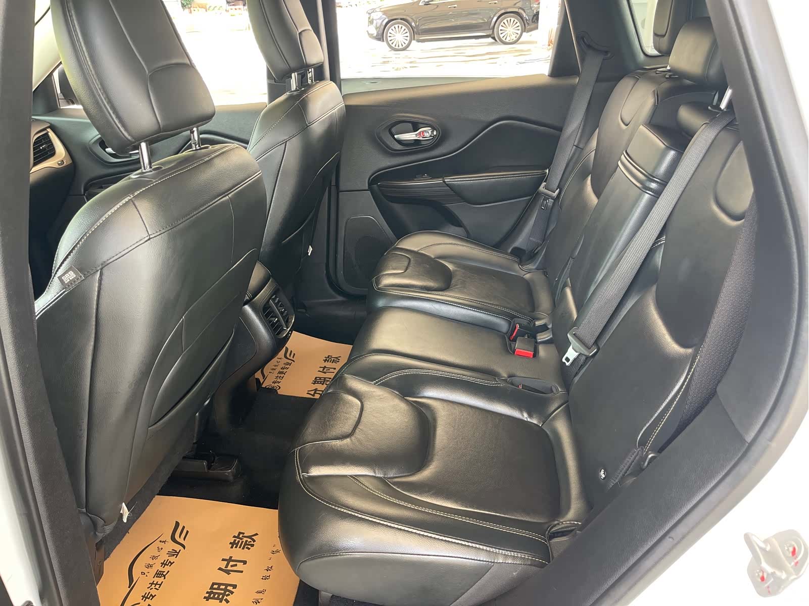 Jeep Cherokee, 2018 20