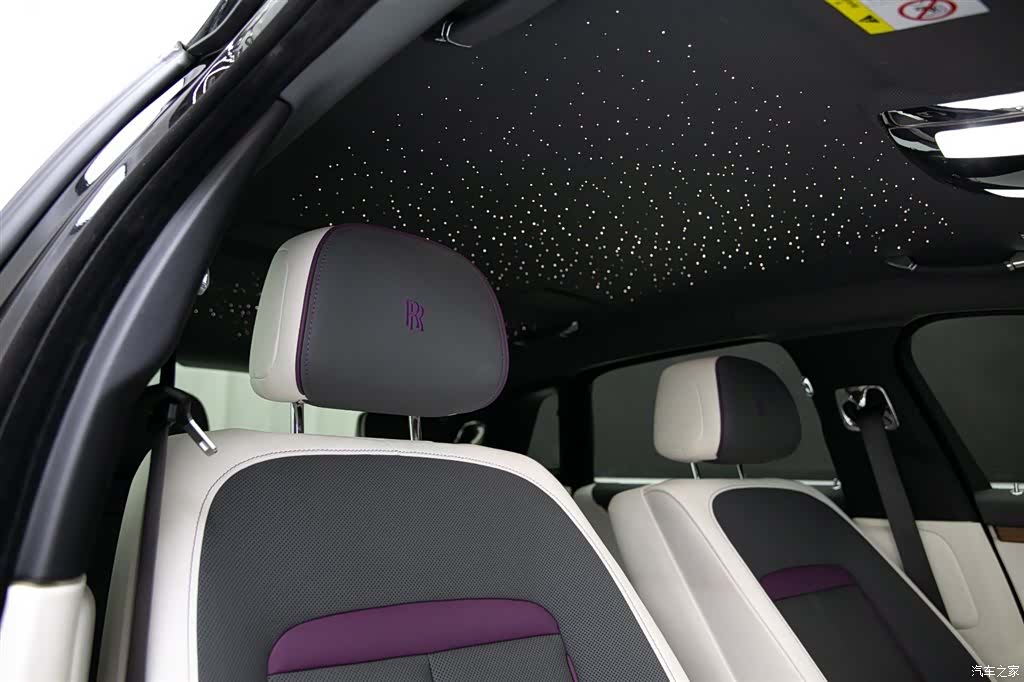 Rolls-Royce Ghost, 2021 19