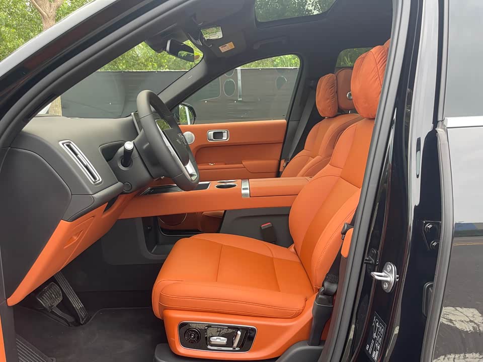Li Auto Ideal L8