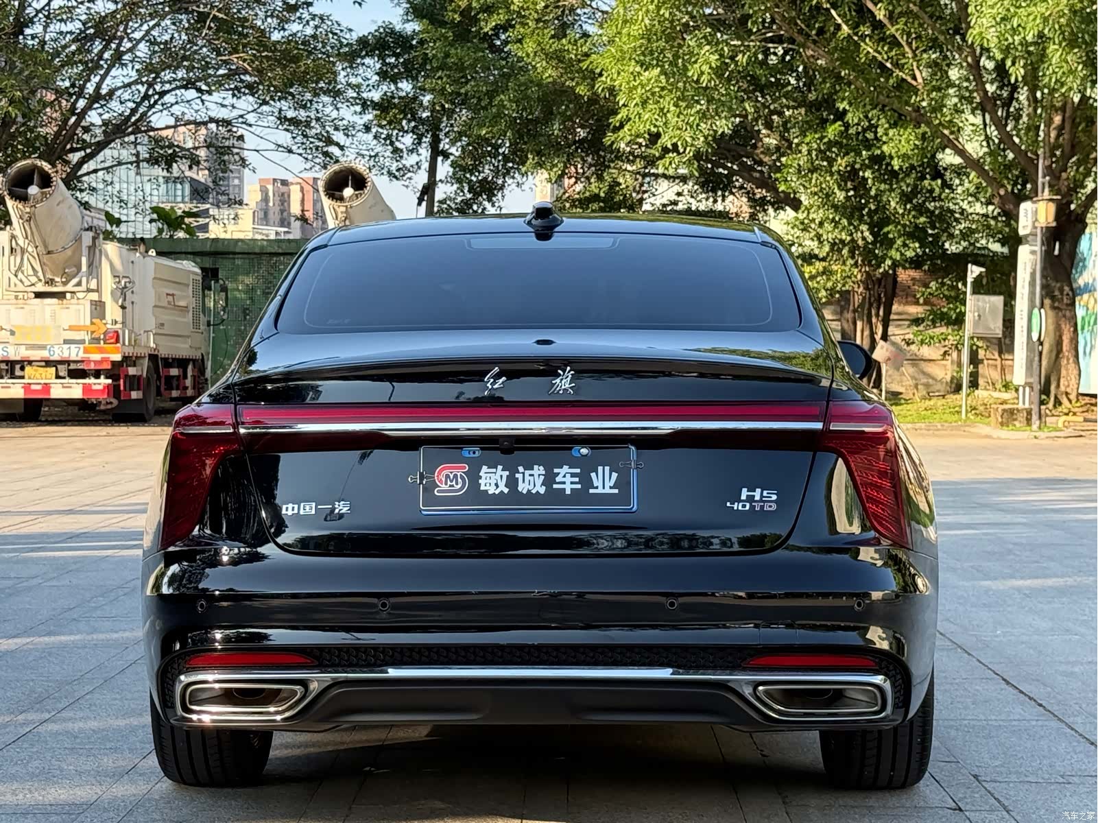 Hongqi H5, 2022 6