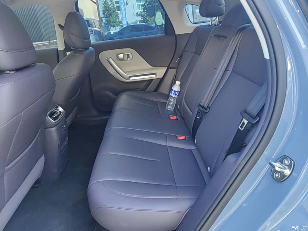 Leapmotor B01, 2025 17
