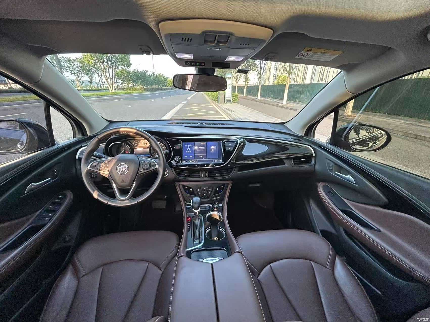 Buick Envision Plus, 2020 все фото