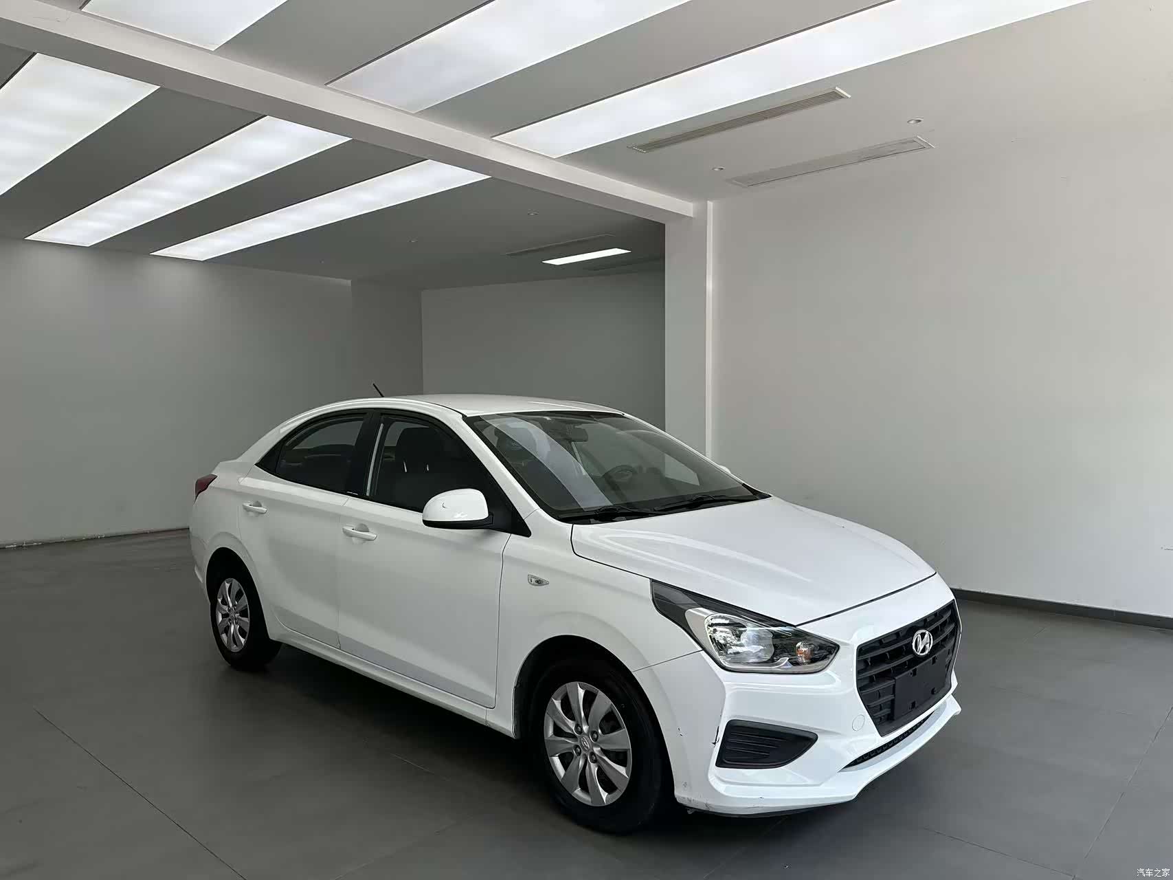 Hyundai V, 2018 3