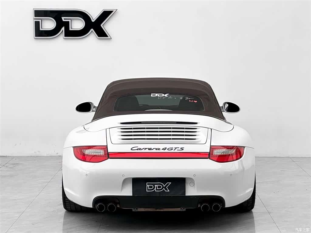 Porsche 911, 2011 4