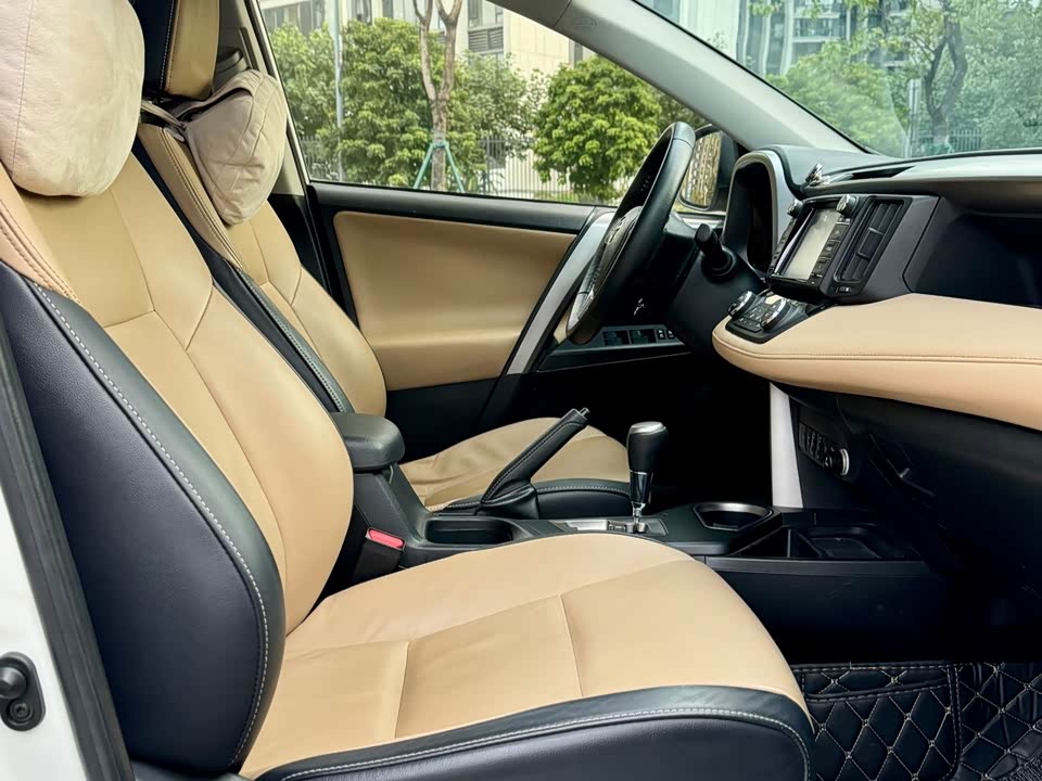 Toyota RAV4 Rongfang