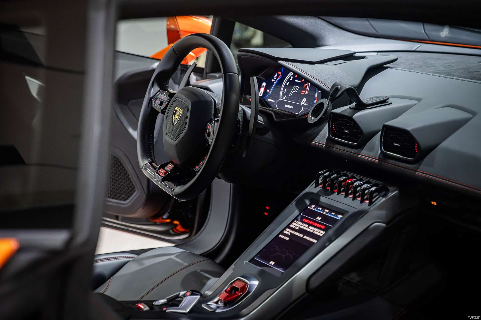 Lamborghini Huracán, 2023 11