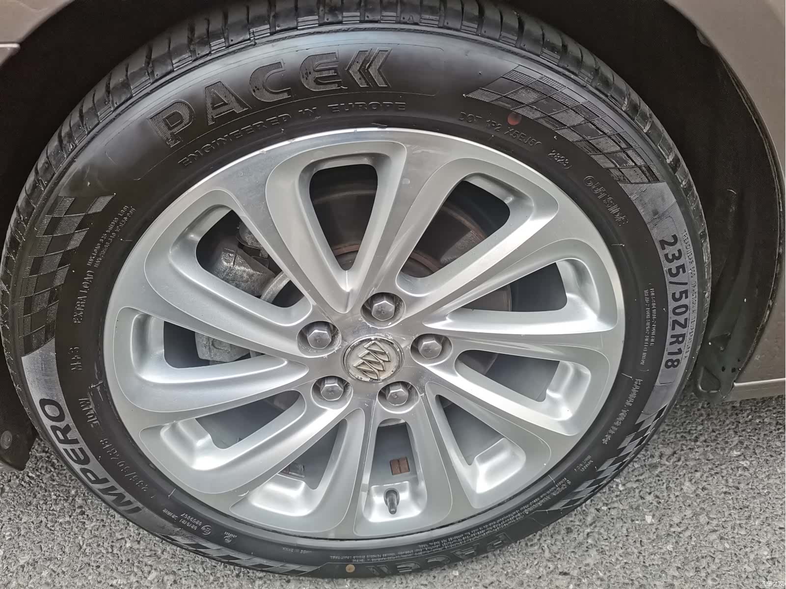 Buick LaCrosse, 2015 12