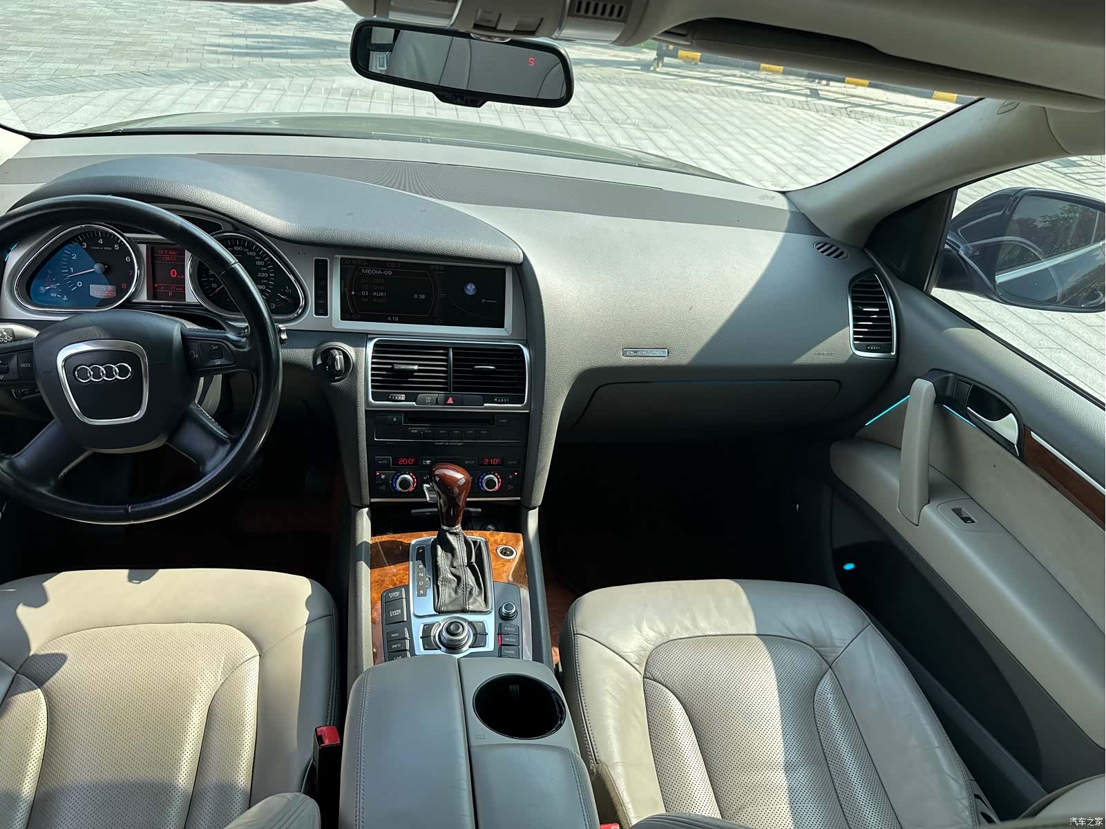 Audi Q7, 2009 22