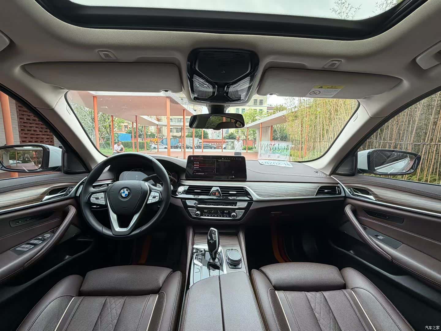 BMW 5 Series, 2022 6