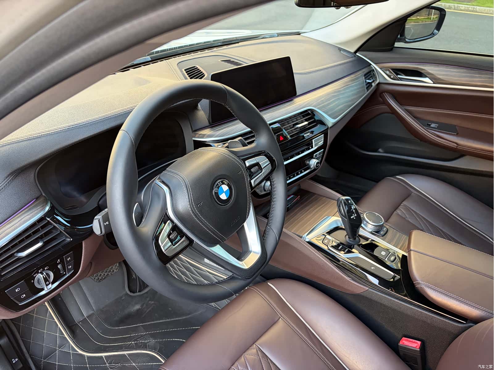 BMW 5 Series, 2018 8
