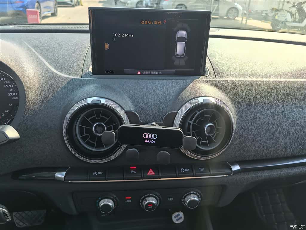 Audi A3, 2018 15