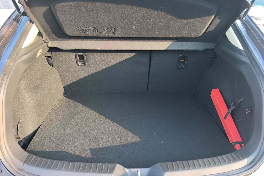Mazda Mazda3, 2017 4