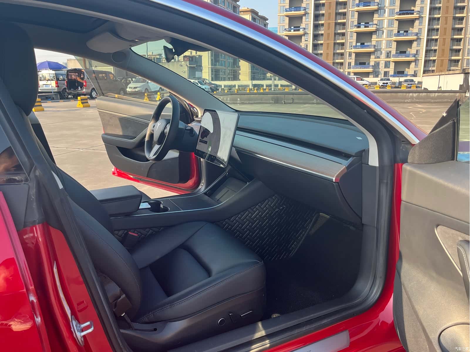 Tesla Model 3, 2020 11