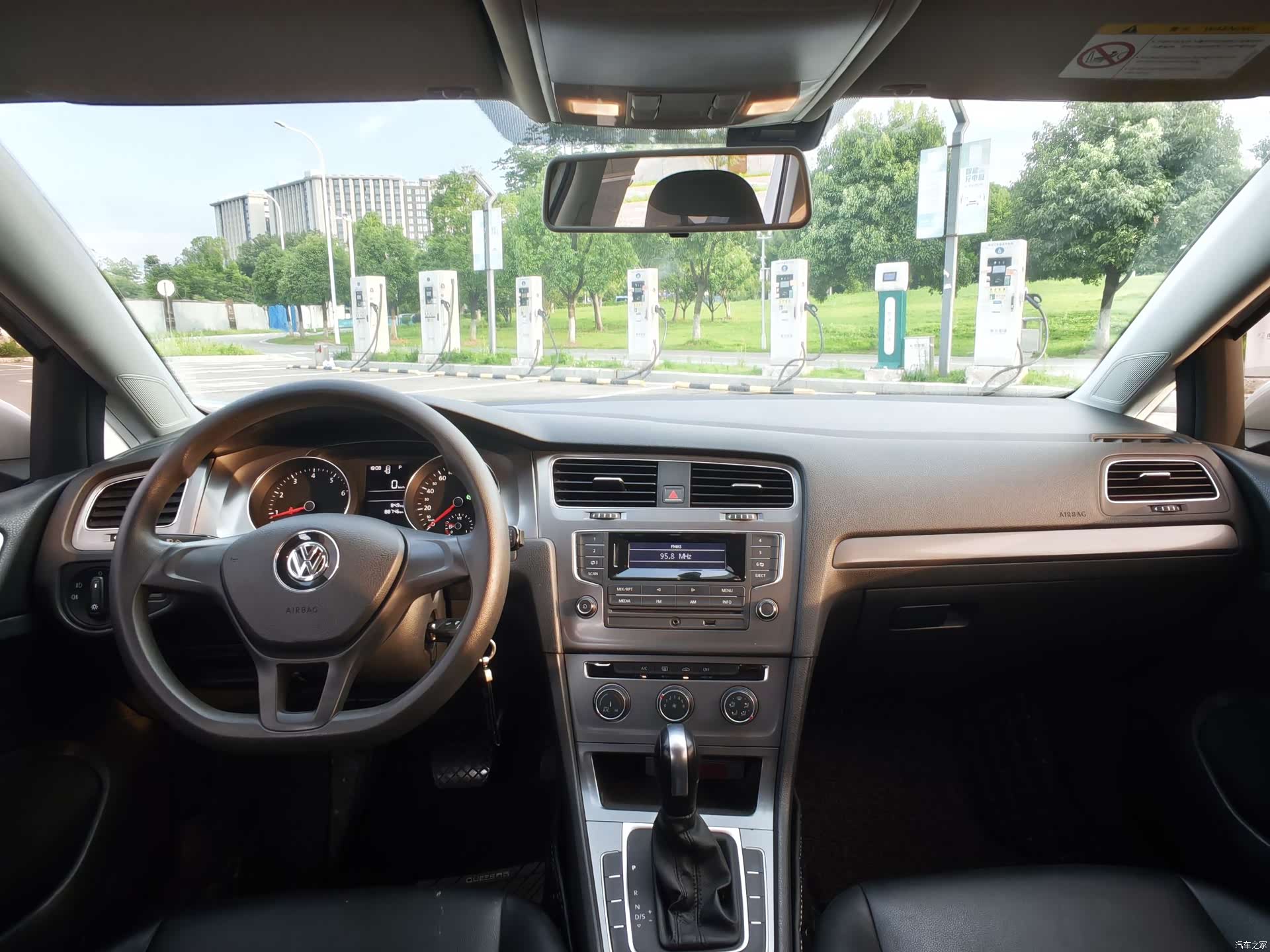 Volkswagen Golf, 2014 9