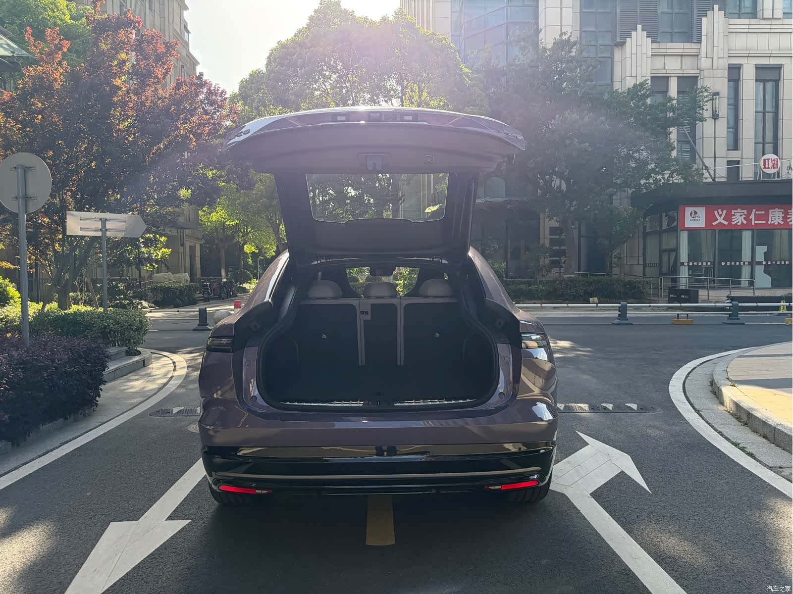 NIO EC6, 2025 17