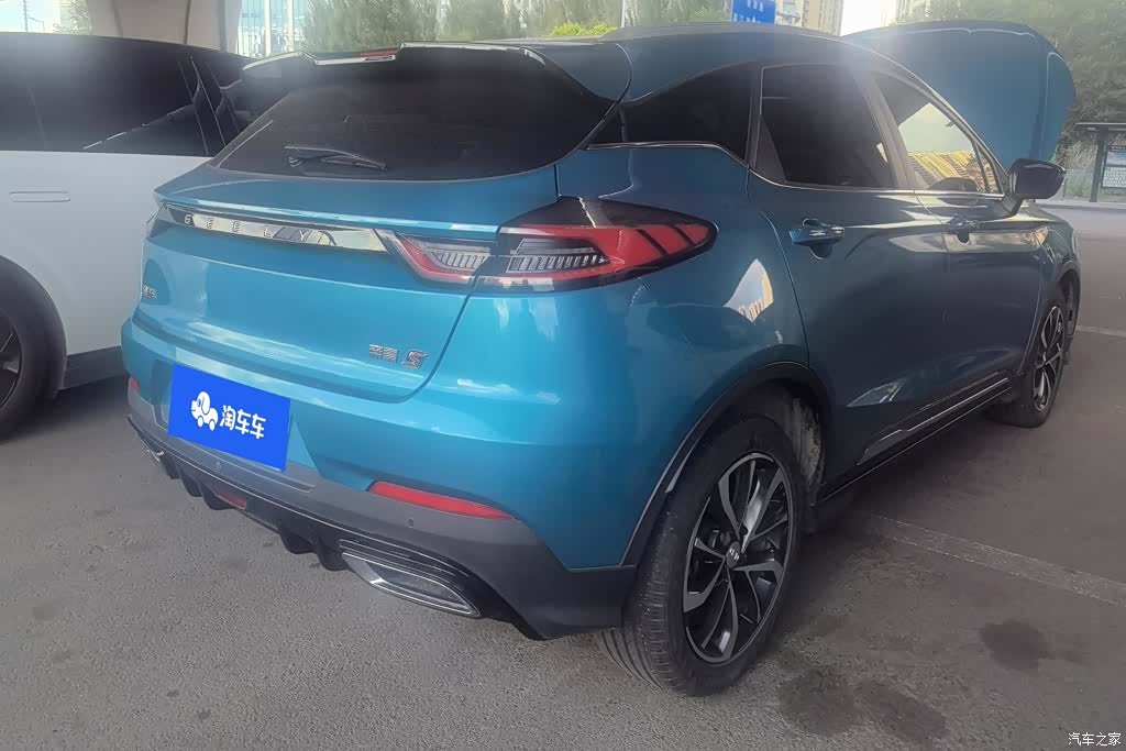 Geely Emgrand, 2023 3