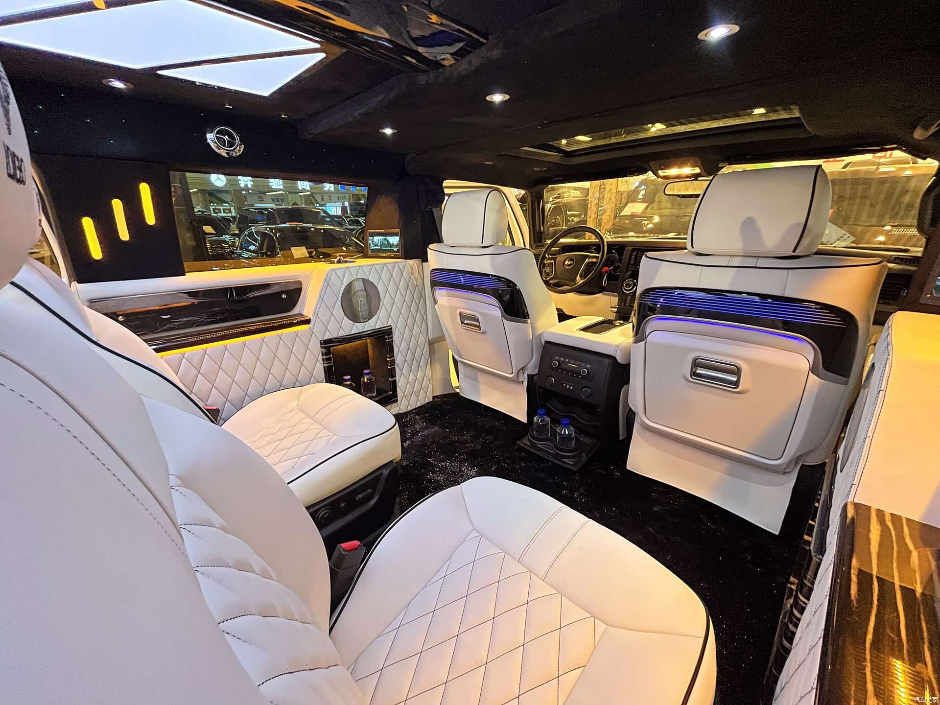 Hummer H2, 2016 26