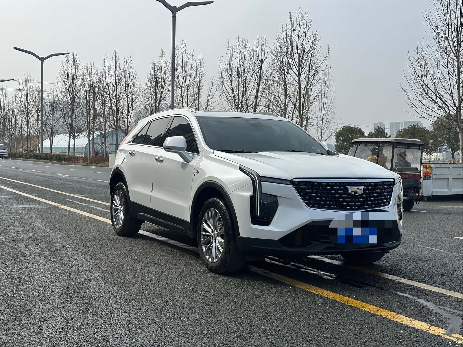 Cadillac XT4, 2025 3