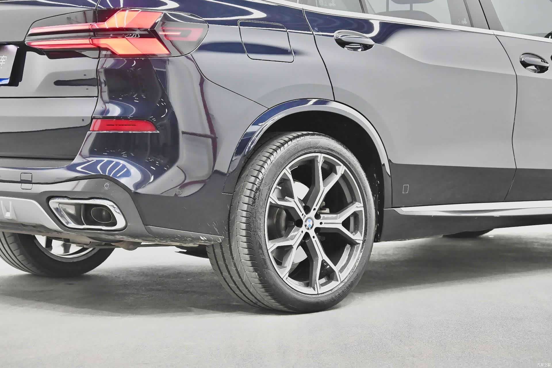 BMW X5, 2024 8
