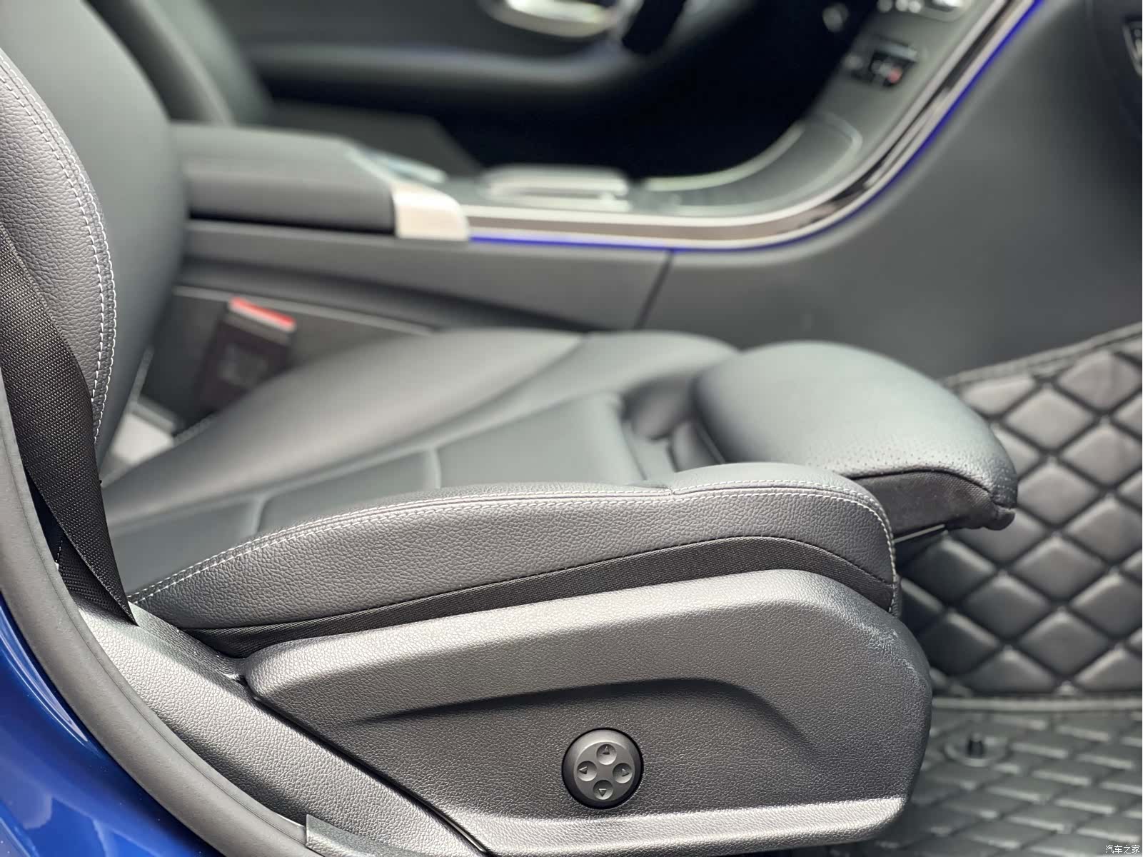 Mercedes-Benz C-Class, 2019 22